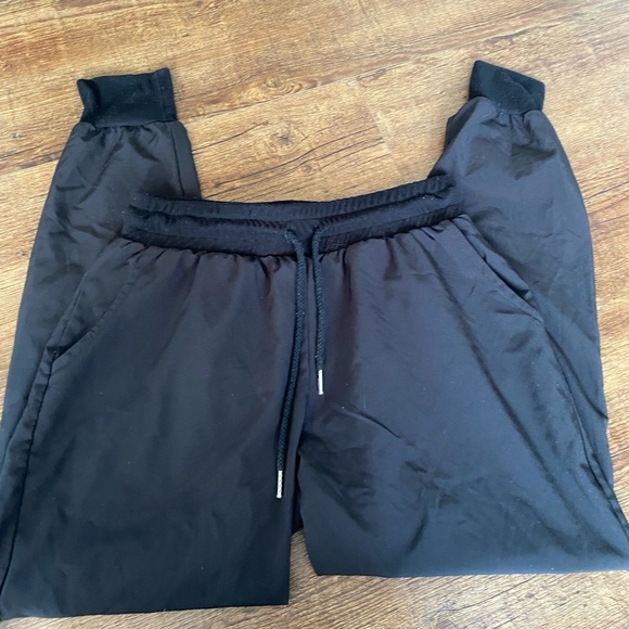 Final Price‼️ Black joggers - Picture 2 of 3